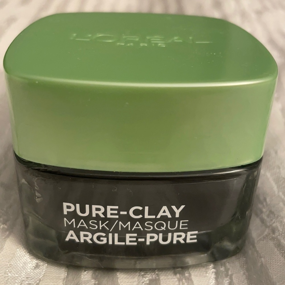 L'Oréal Paris Pure-Clay Detox & Brighten Treatment Charcoal Mask, 1.7 oz.(48g)